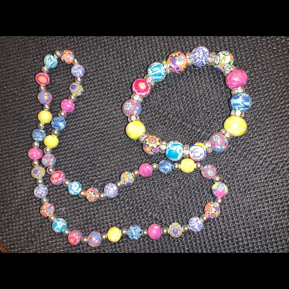 Different colors beads Bracelet and necklace set like new